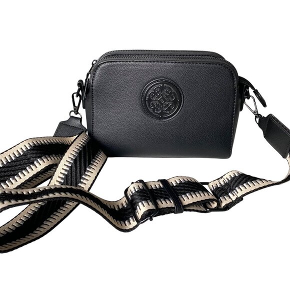 Small Black Leather Effect Crossbody Bag with Emblem & Wide Strap Neutral Travel - Picture 1 of 16